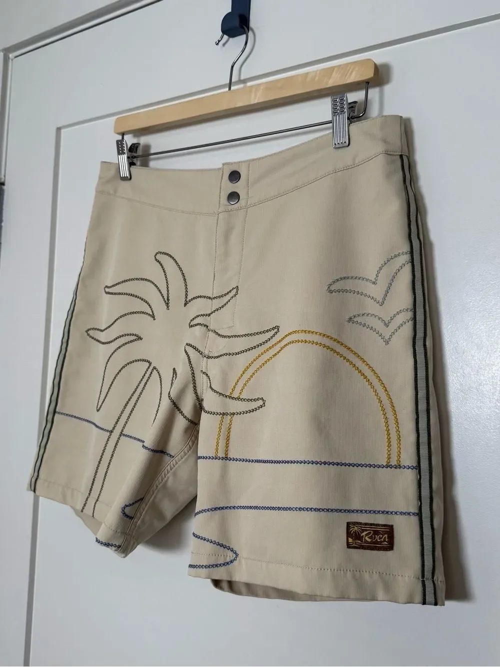 RVCA Sunset Embroidered Exotica Swim Trunks Board Shorts Mens Sz 32 Beach Resort